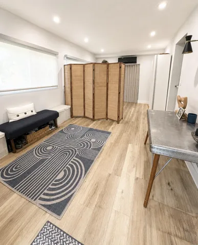 Mudroom/Den