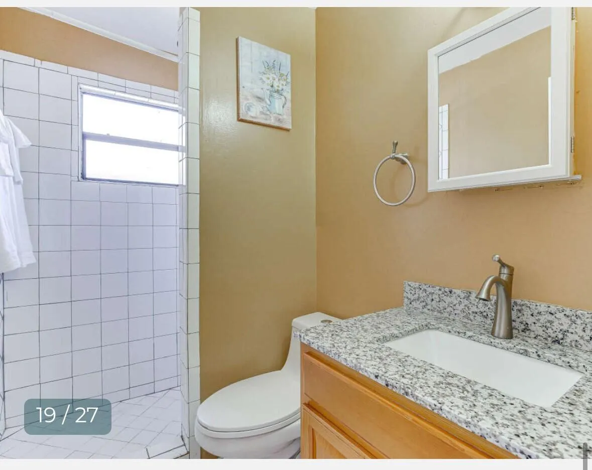 Guest Bathroom2