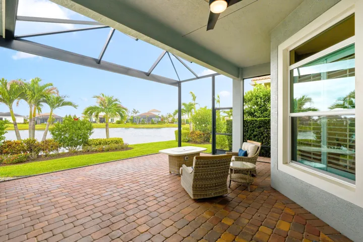Stunning Extended Lanai