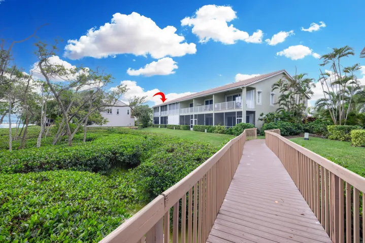 Walk to the intracoastal