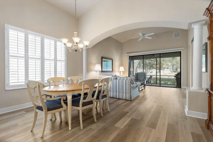 6-web-or-mls-10 River Park Dr N-6