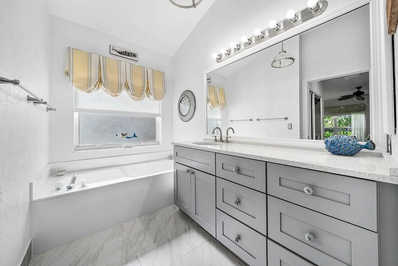 031-2623SpiceberryLane-BoyntonBeach-FL-3