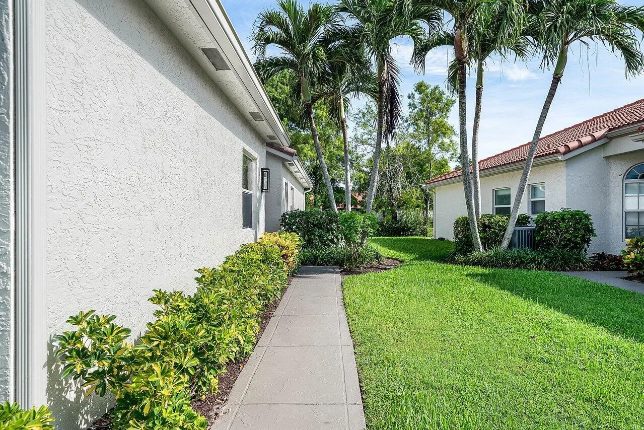 004-2623SpiceberryLane-BoyntonBeach-FL-3