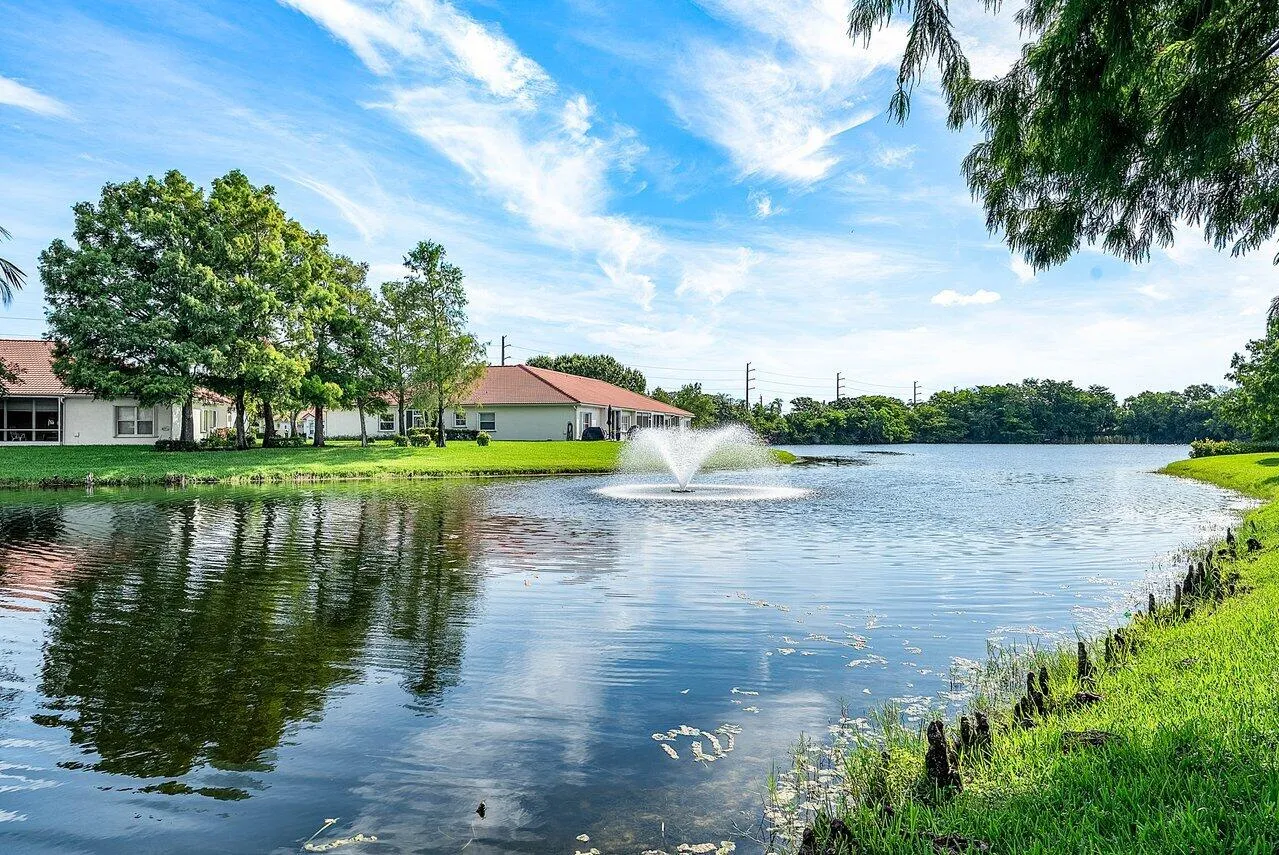 048-2623SpiceberryLane-BoyntonBeach-FL-3