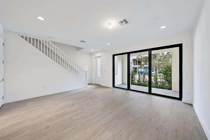5268 Beckman Terr -6 (1)