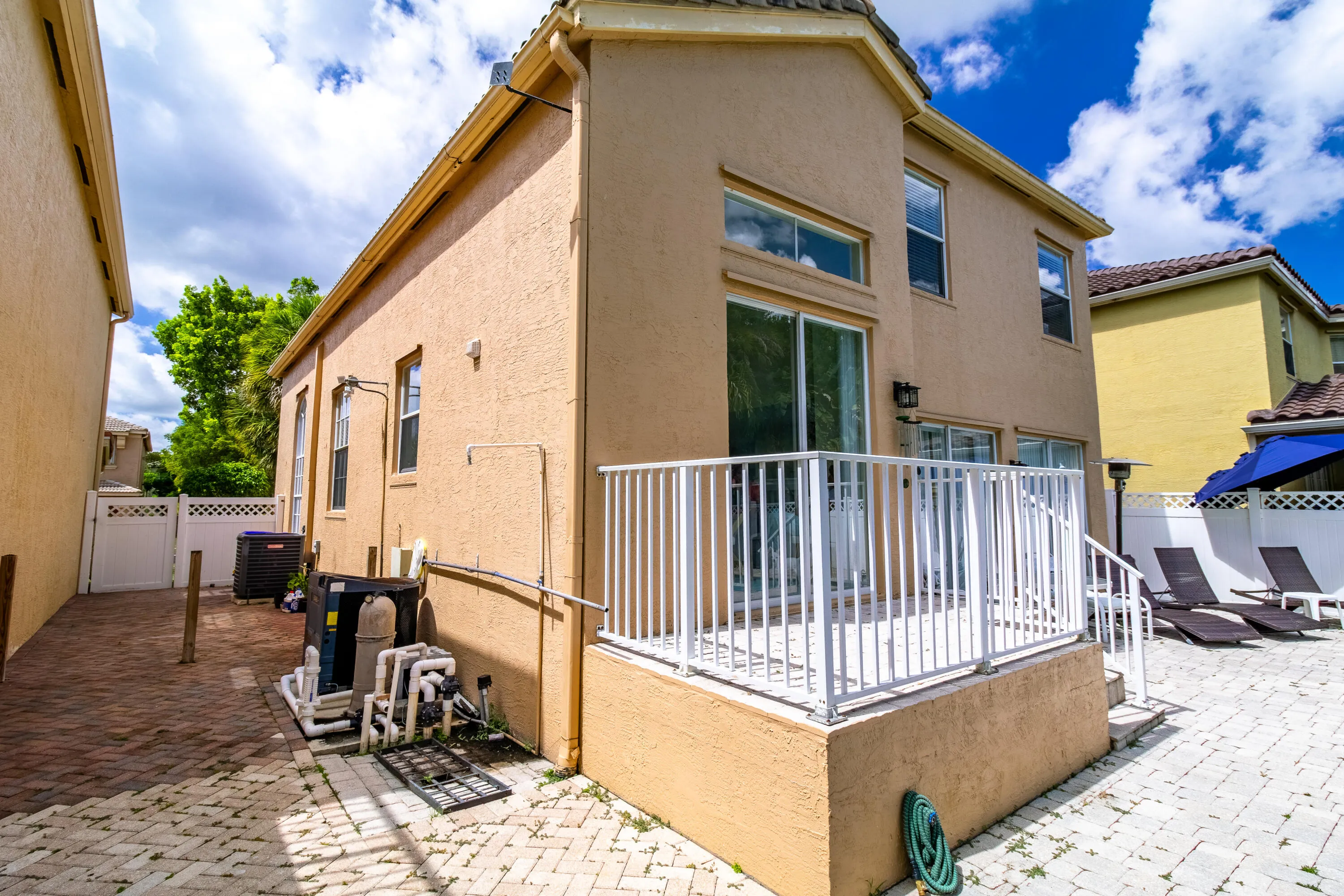 1534 Running Oak Ln-61