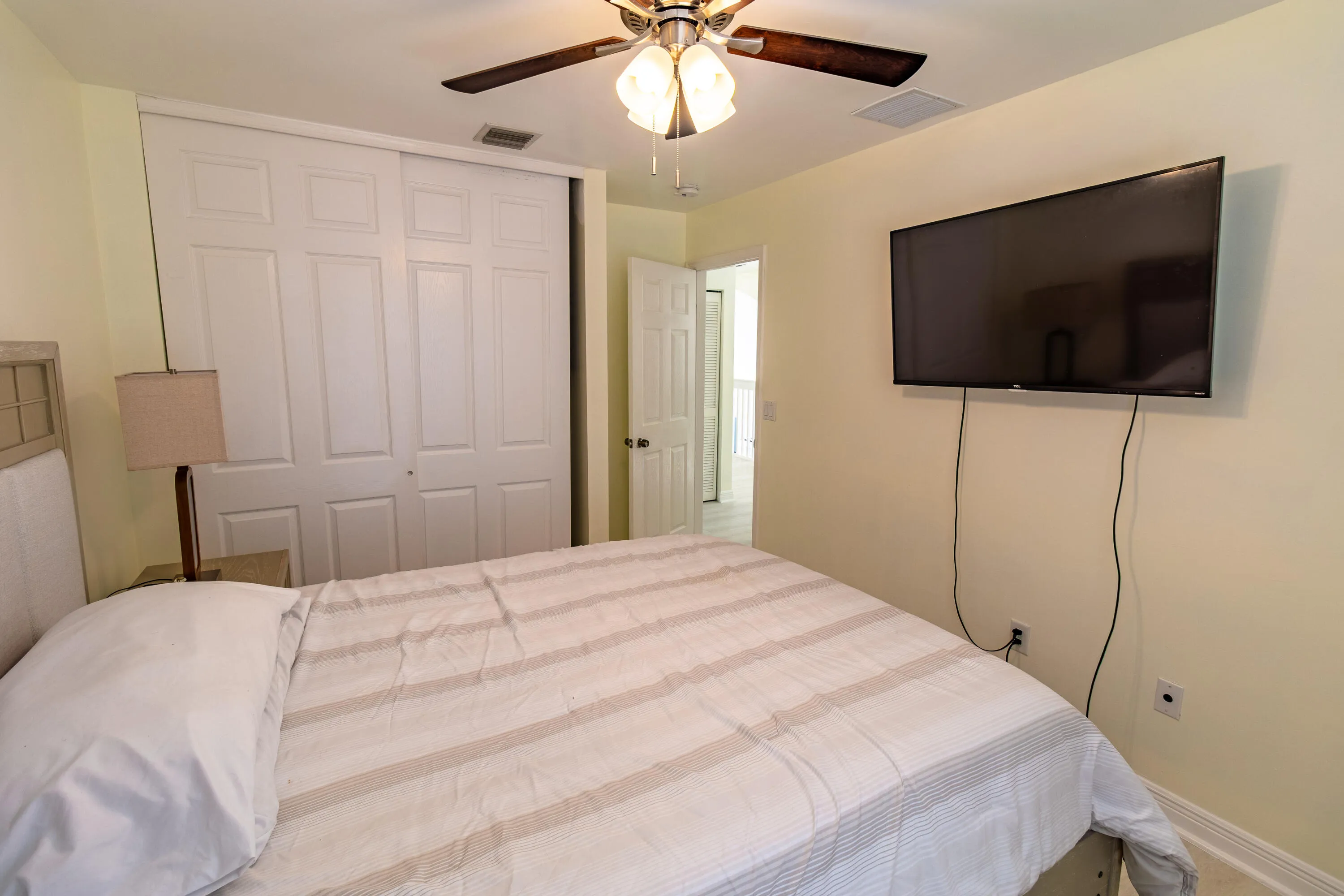 1534 Running Oak Ln-40