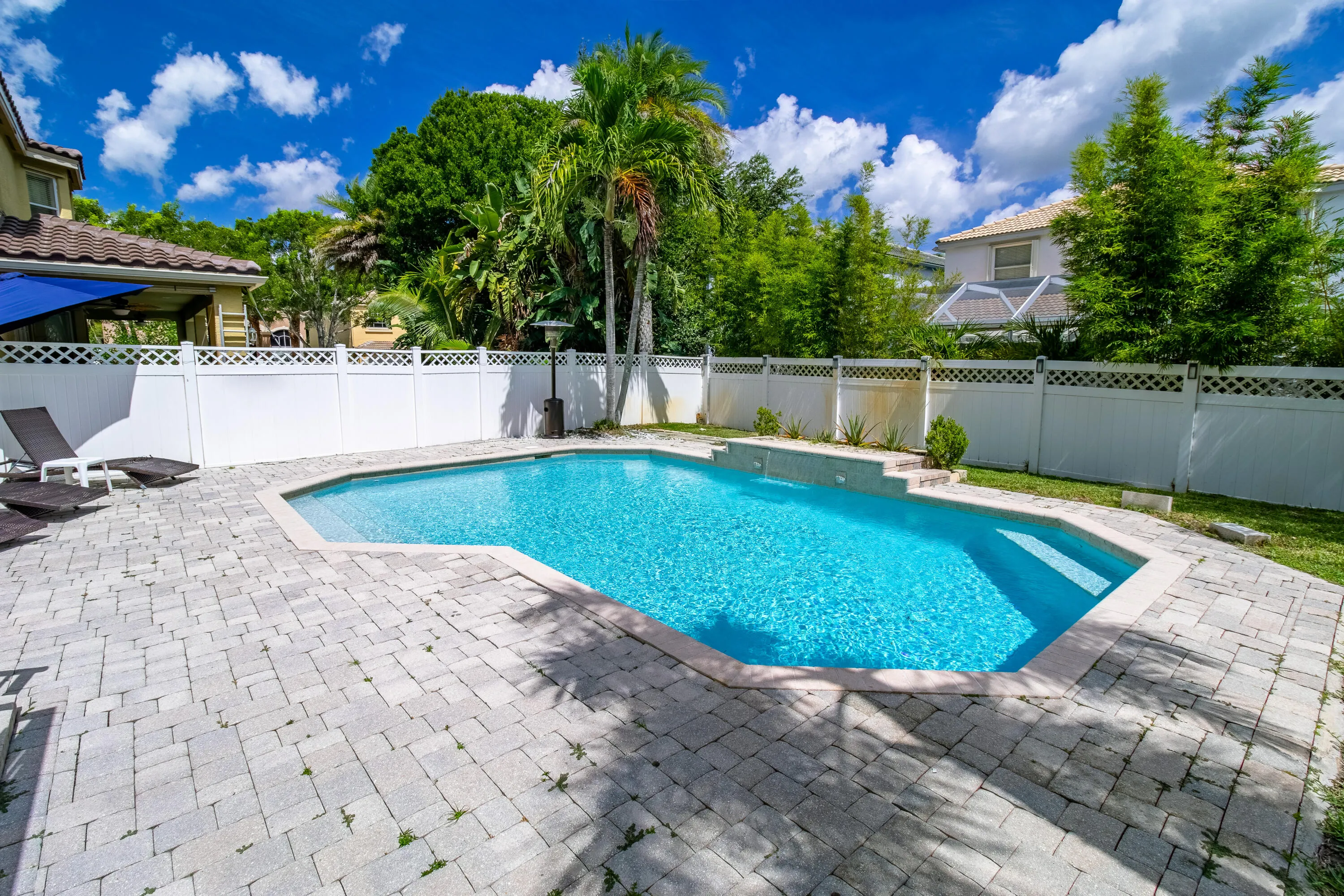 1534 Running Oak Ln-53