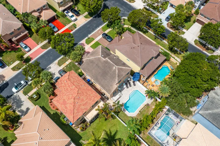 1534 Running Oak Ln-8
