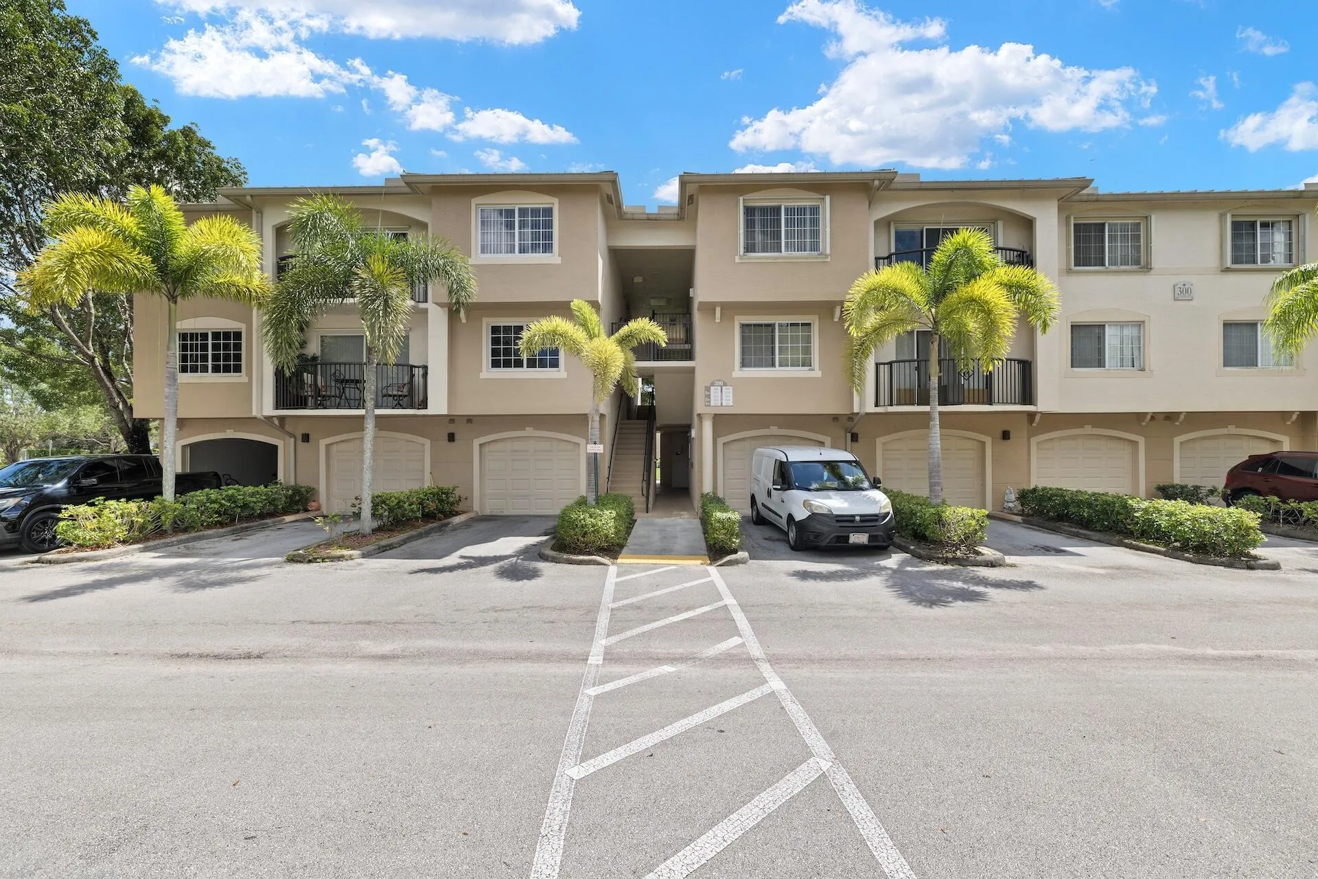 300 Crestwood Court