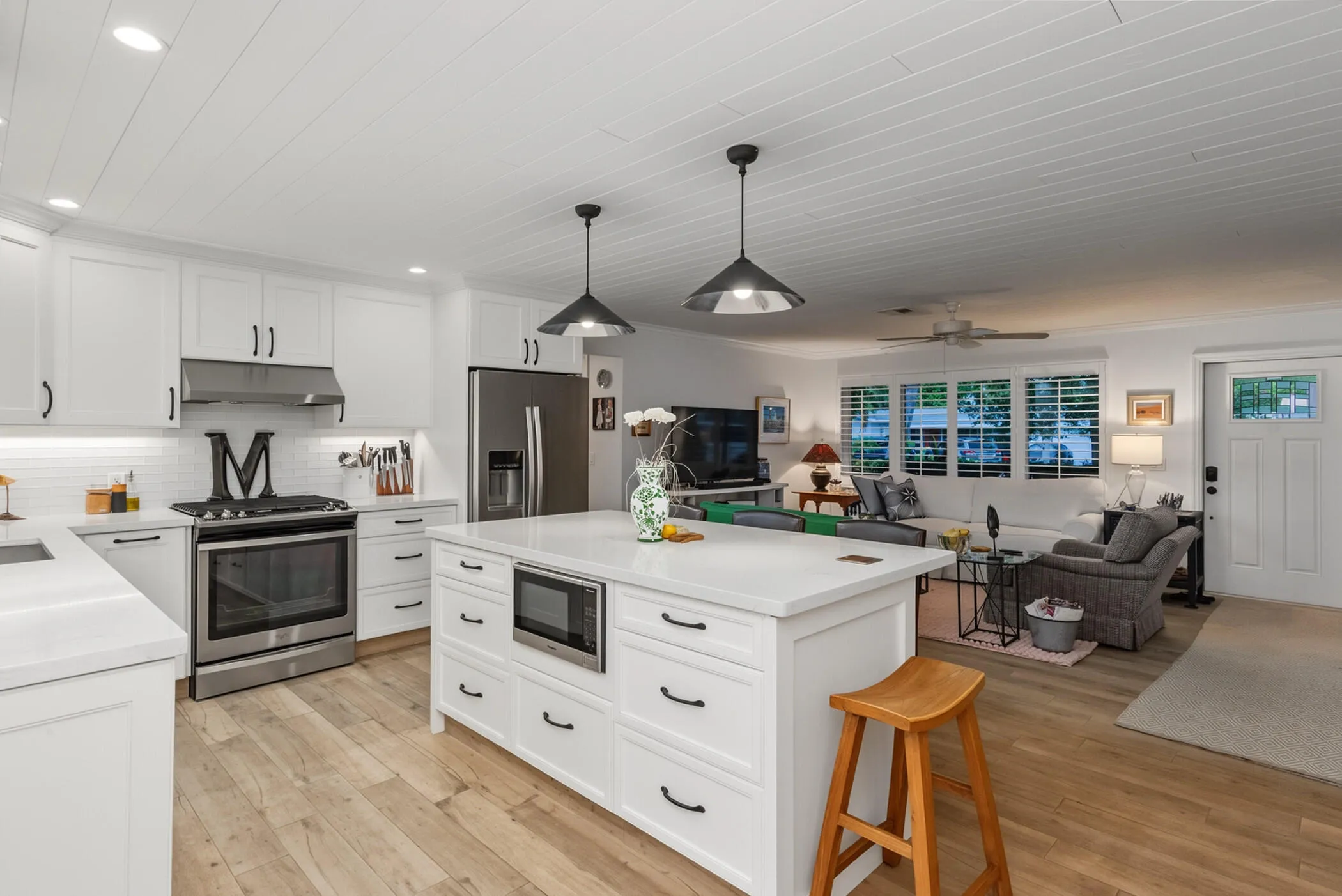 Kitchen island, built in microwave drawer