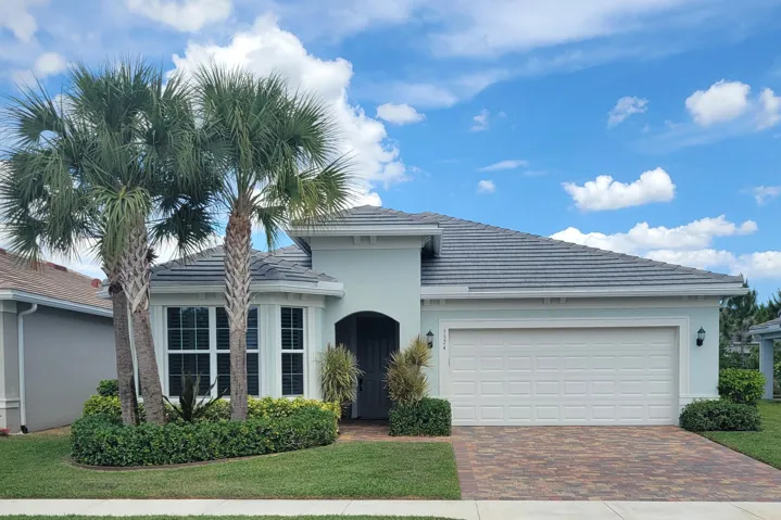 BUILT 2022 3 BEDROOMS 2.5 BATHS