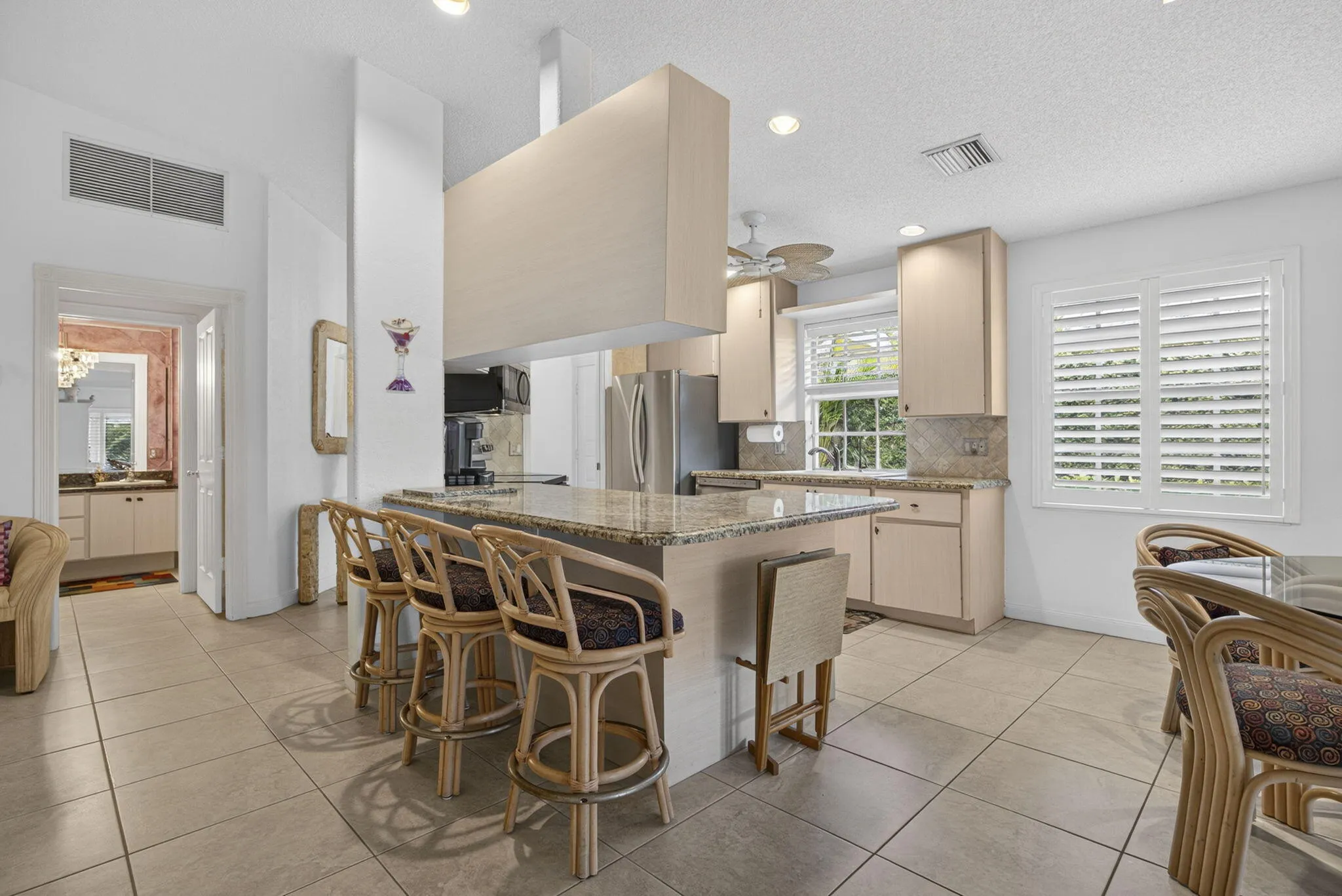 29-web-or-mls-BS1A5930