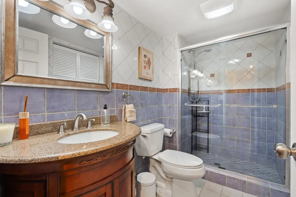 Guest bath