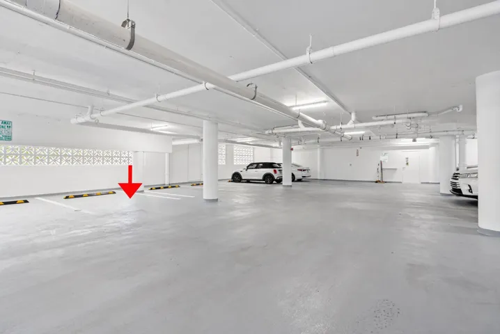 Easy access into the building from parking spot