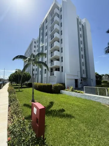 Savoy East Building