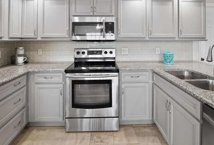 Beautiful Custom kitchen!