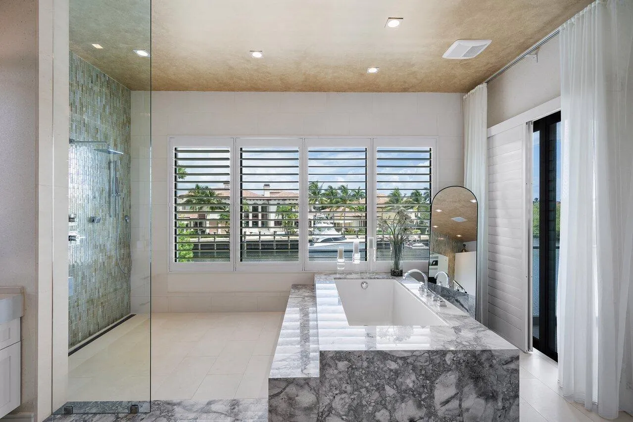 071-701Northeast45thRoad-BocaRaton-FL-33