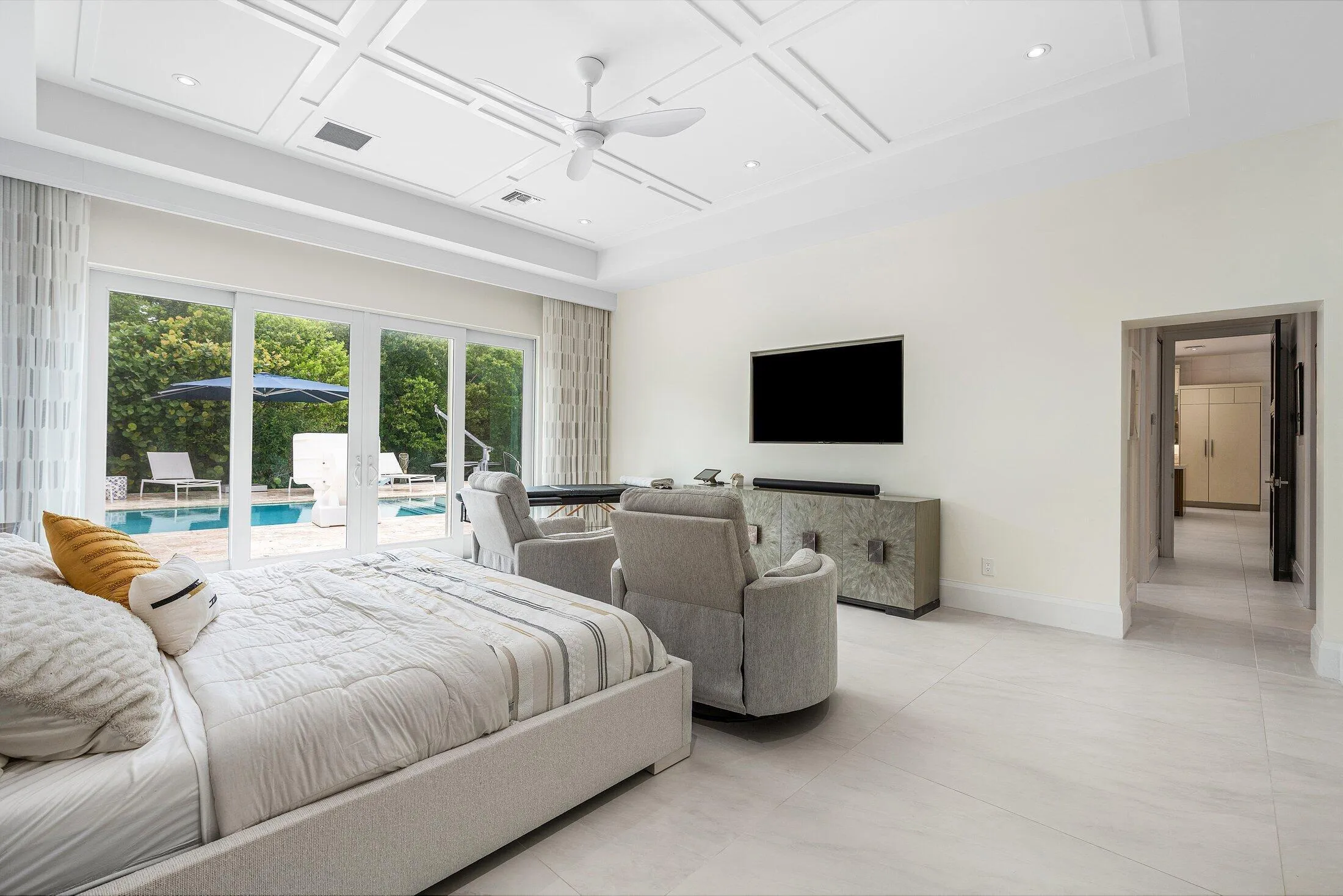022-11863LakeShorePlace-NorthPalmBeach-F