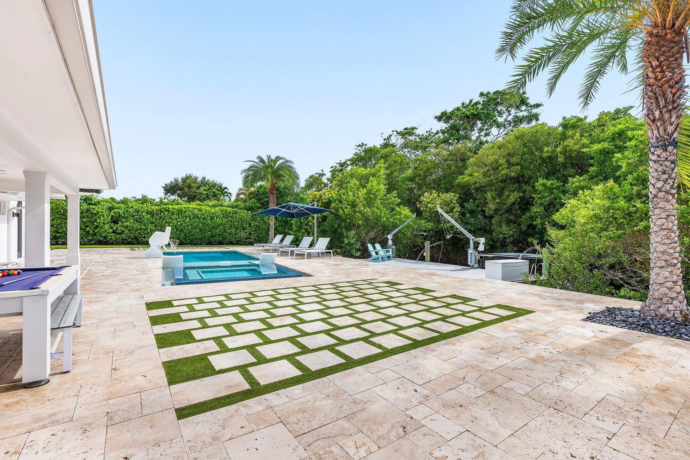 050-11863LakeShorePlace-NorthPalmBeach-F