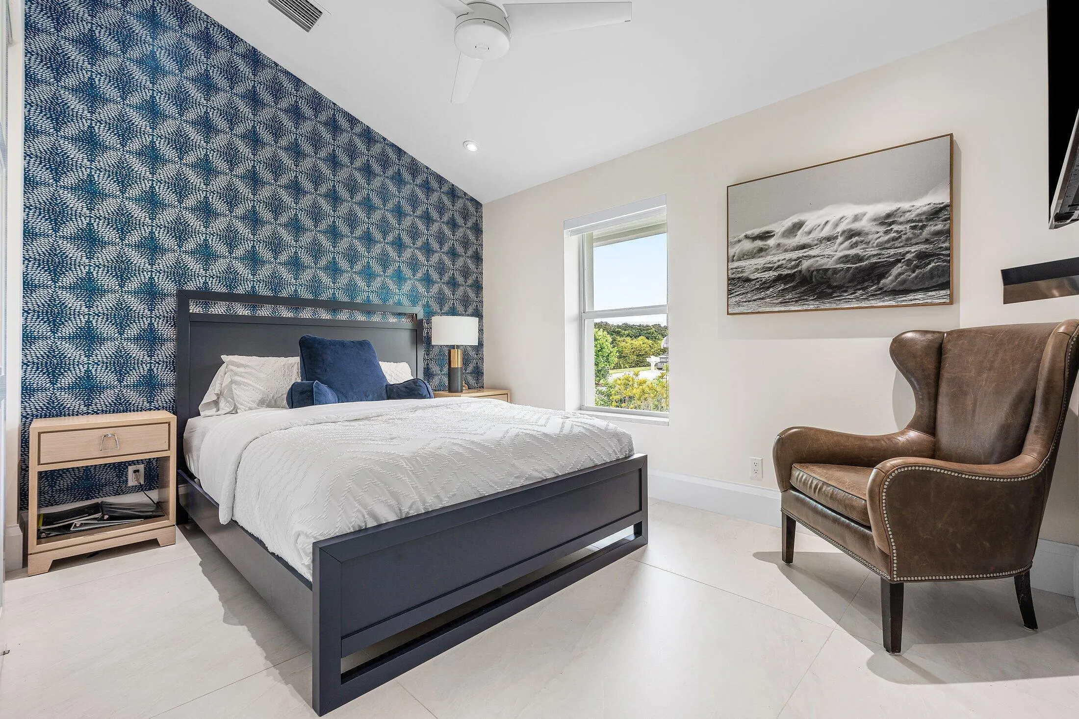 027-11863LakeShorePlace-NorthPalmBeach-F