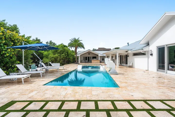 049-11863LakeShorePlace-NorthPalmBeach-F