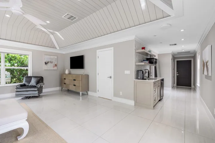 038-11863LakeShorePlace-NorthPalmBeach-F