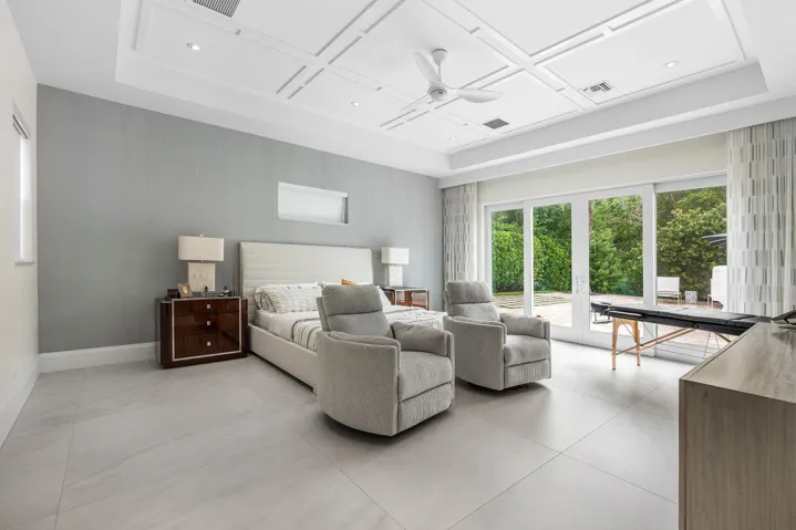 021-11863LakeShorePlace-NorthPalmBeach-F
