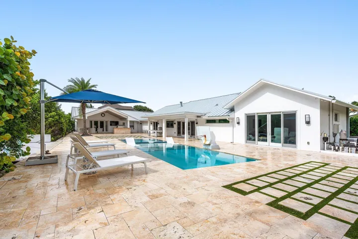 047-11863LakeShorePlace-NorthPalmBeach-F