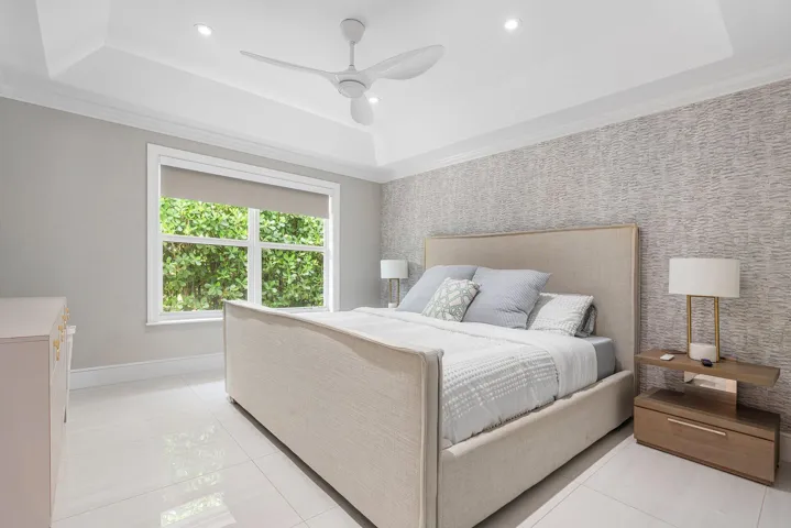 040-11863LakeShorePlace-NorthPalmBeach-F