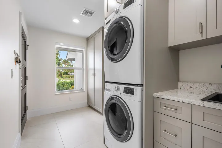 030-11863LakeShorePlace-NorthPalmBeach-F