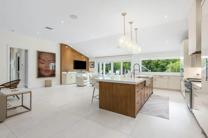016-11863LakeShorePlace-NorthPalmBeach-F