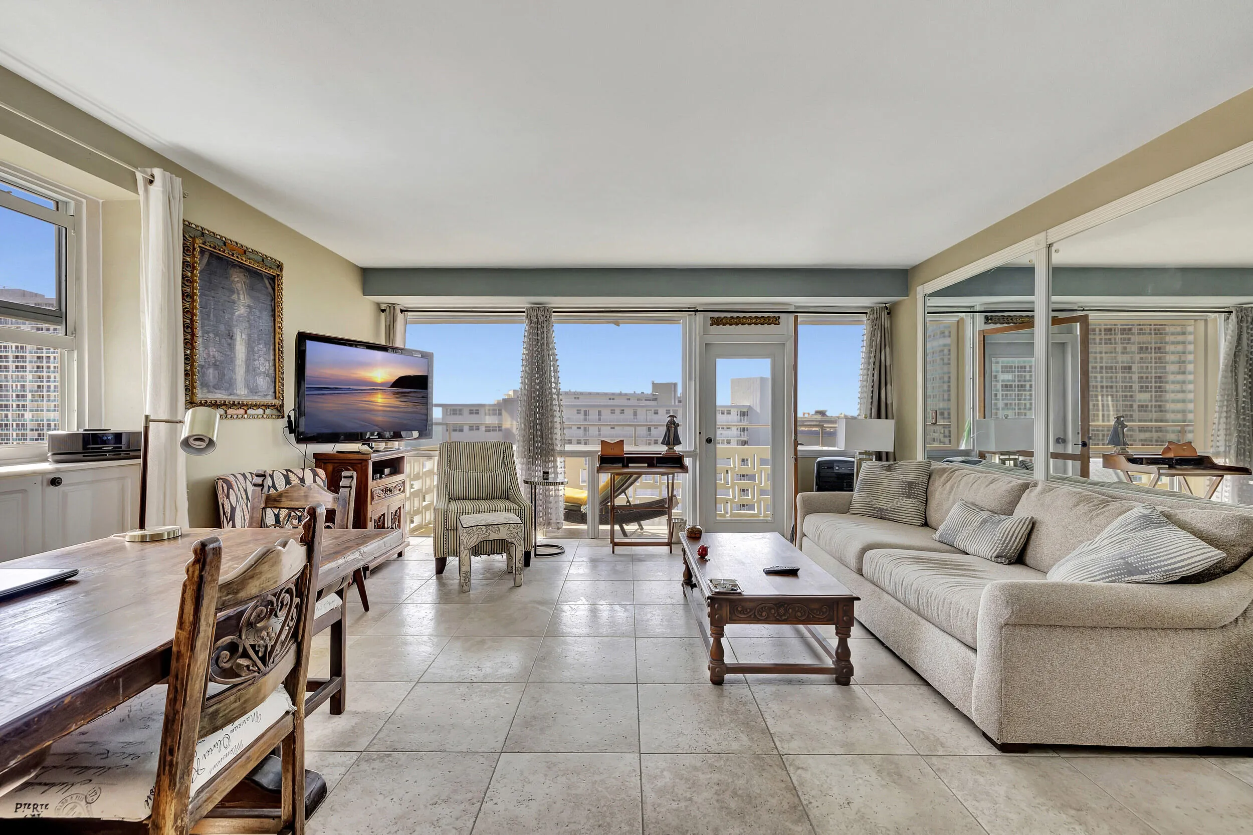 1900 S Ocean Drive 1702