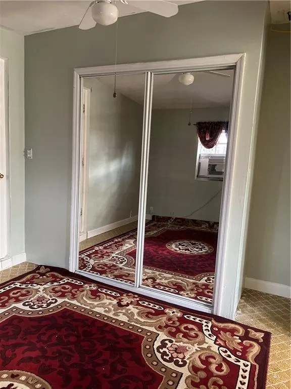 Mirrored closet doors with aluminum frames