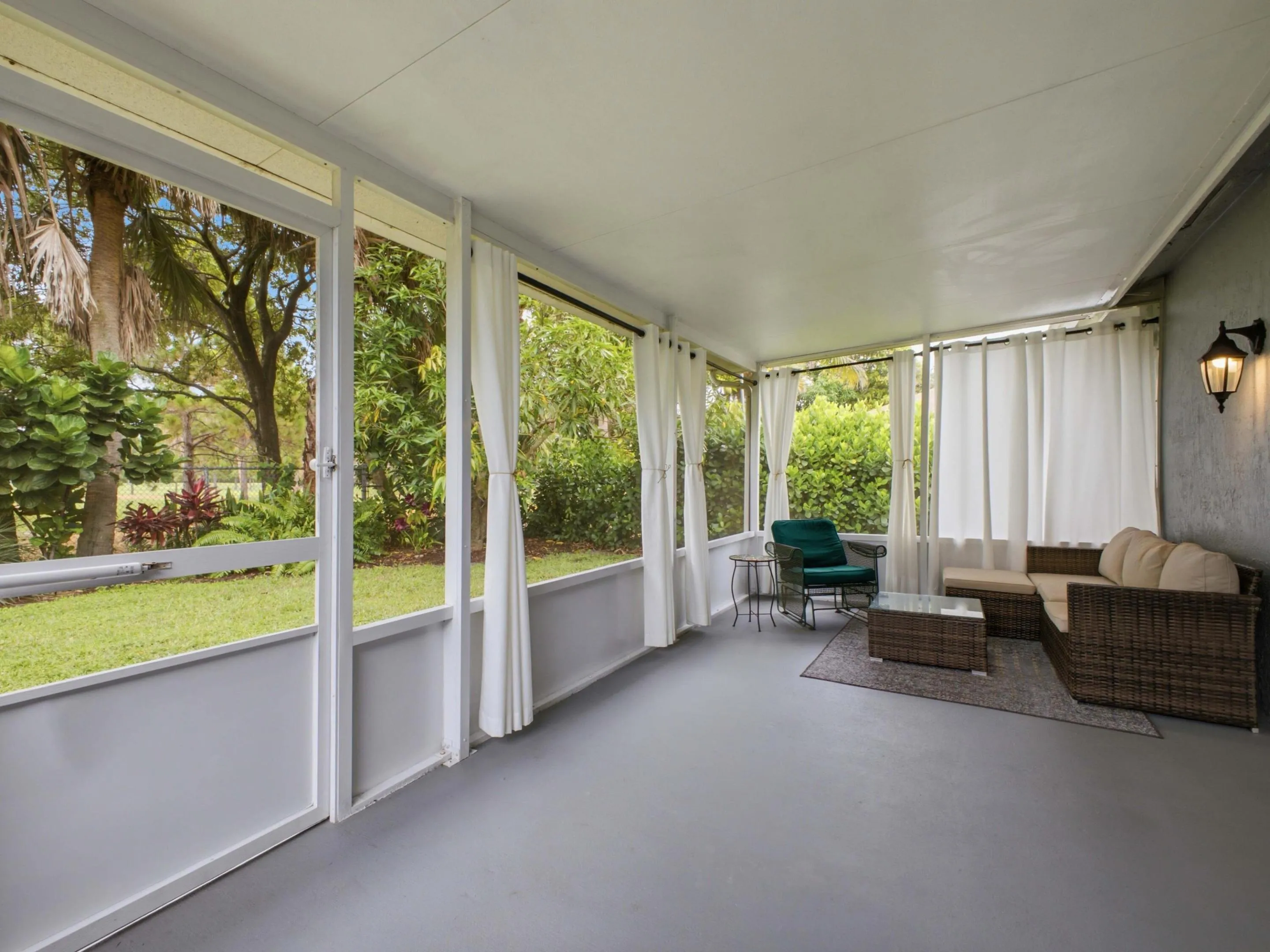 Screened Porch