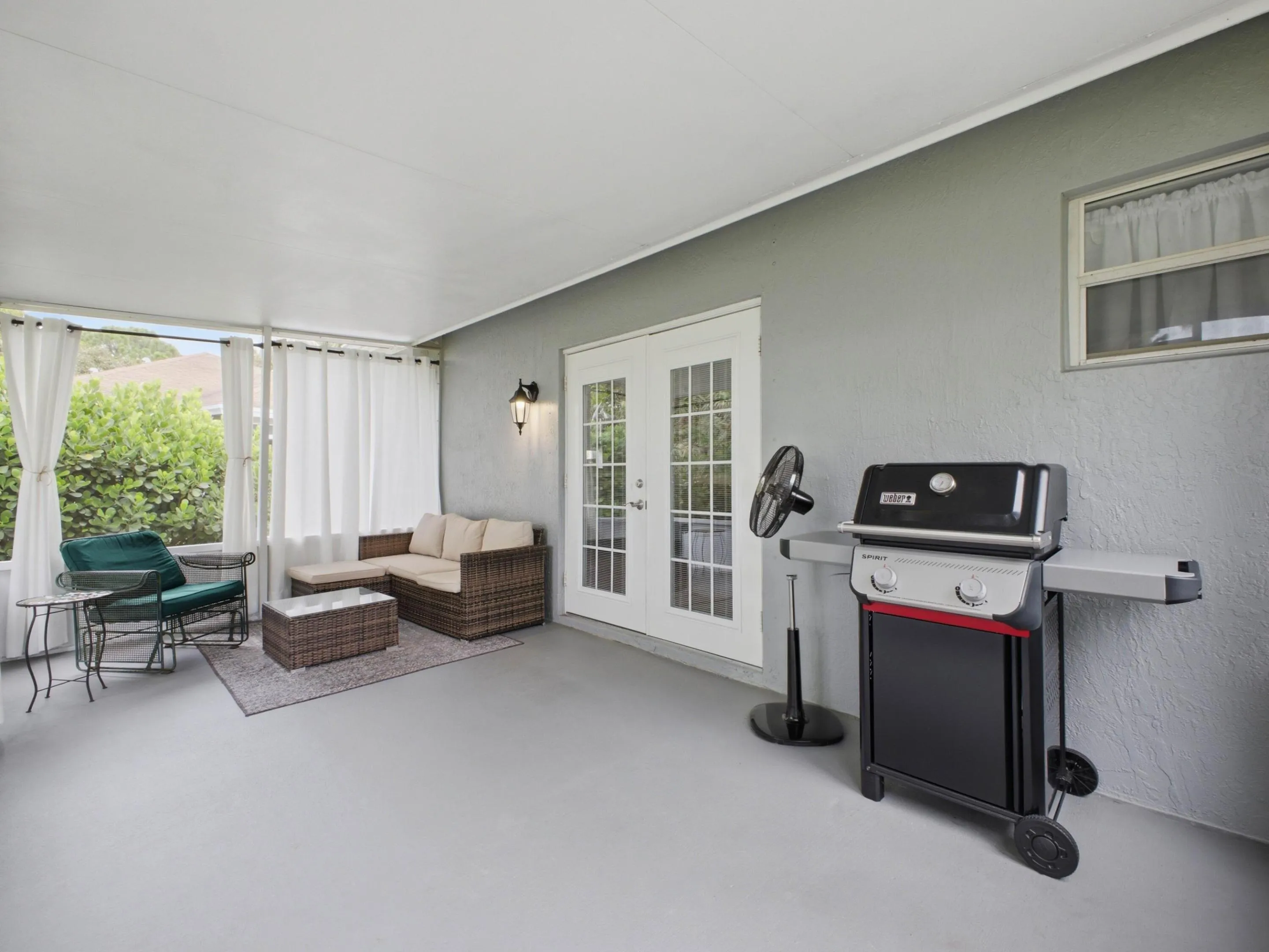 Screened Porch