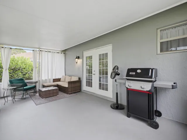 Screened Porch