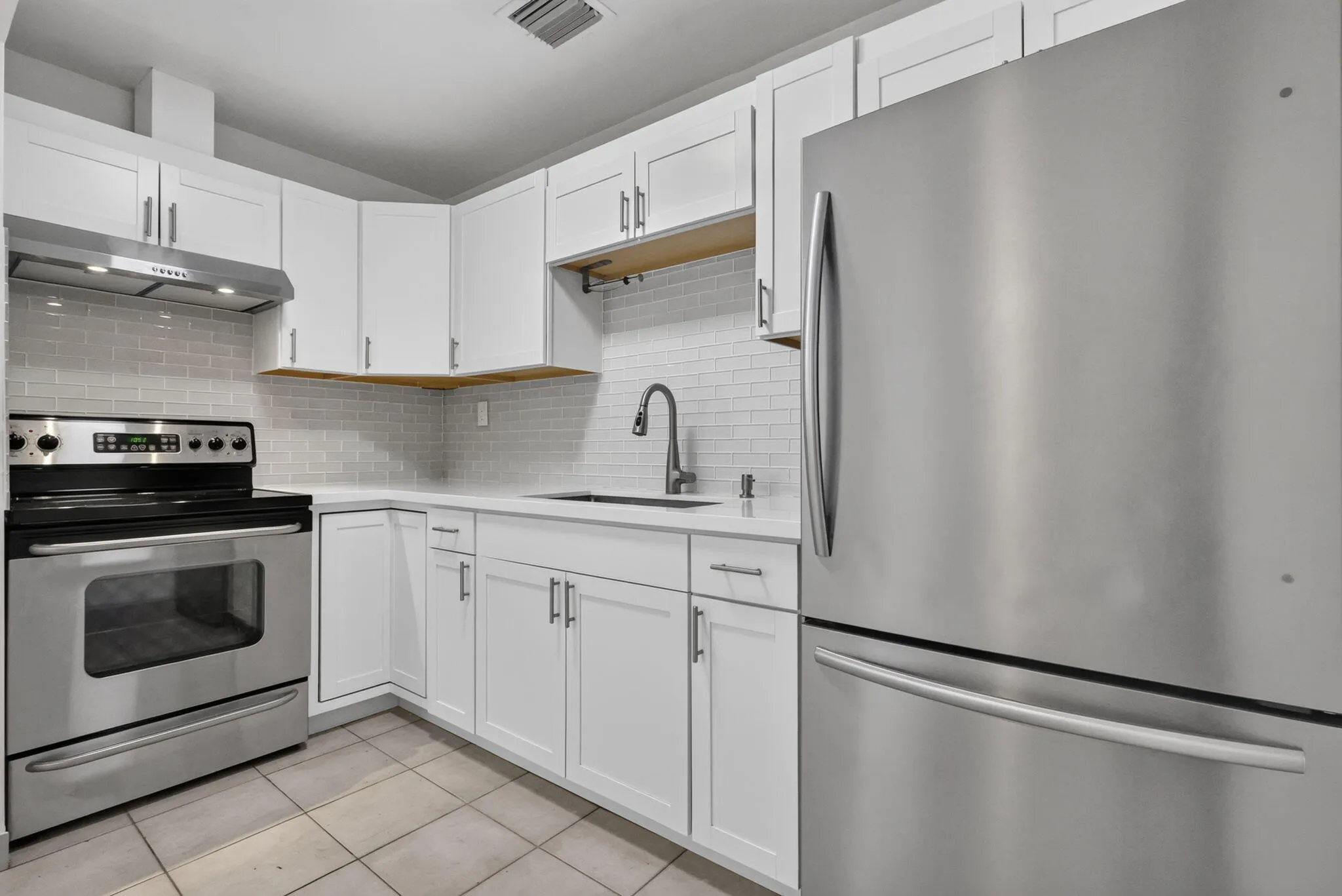 Kitchen Side