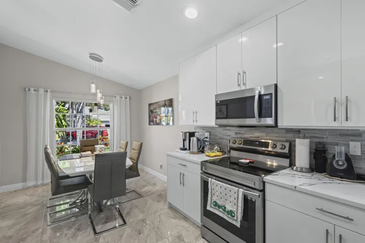 12035 Roma Road - 12.jpg-FULL