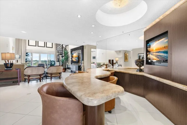 08-17047 Boca Club Blvd #166B-8937