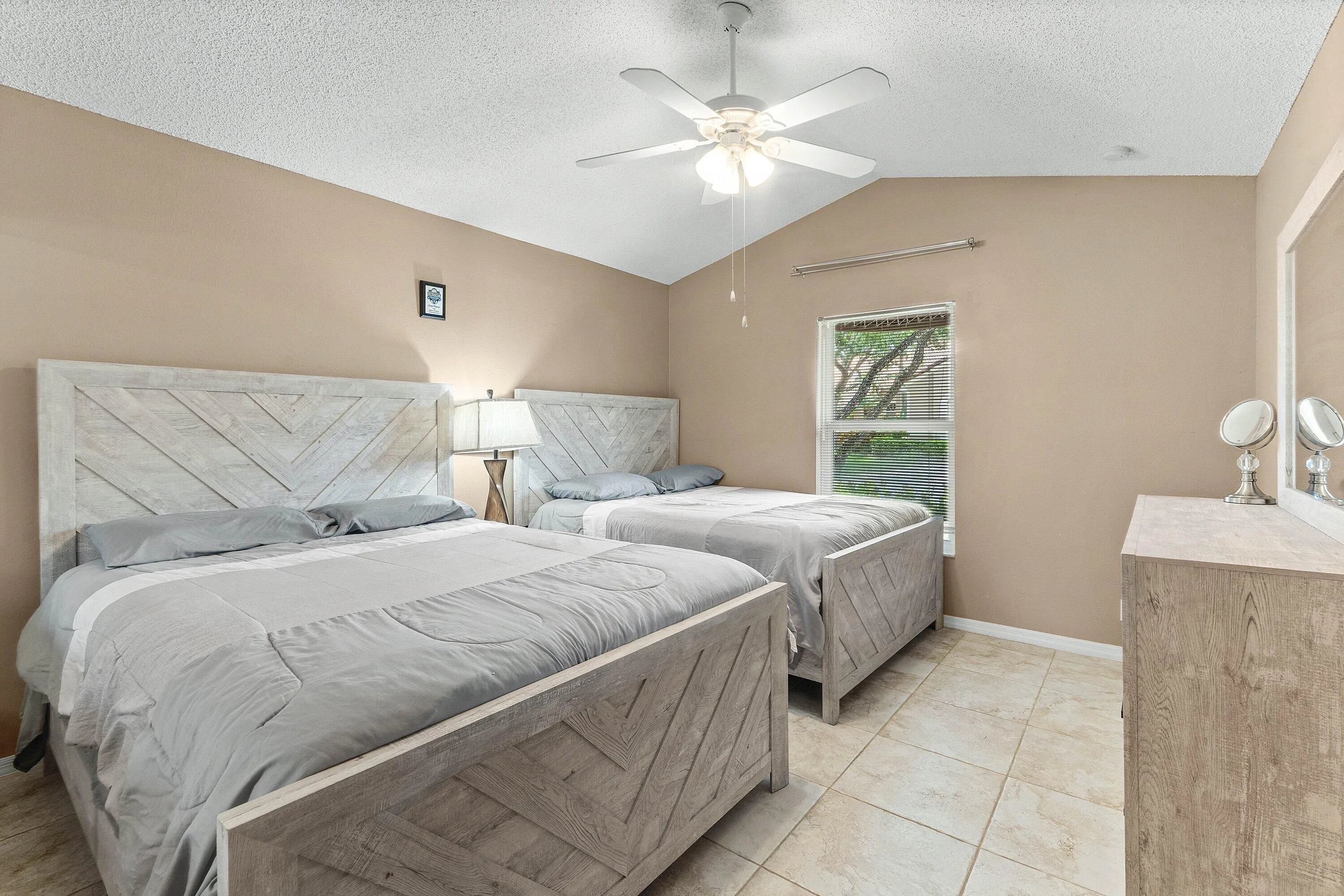 014-2201HeatherRunTerrace-PalmBeachGarde