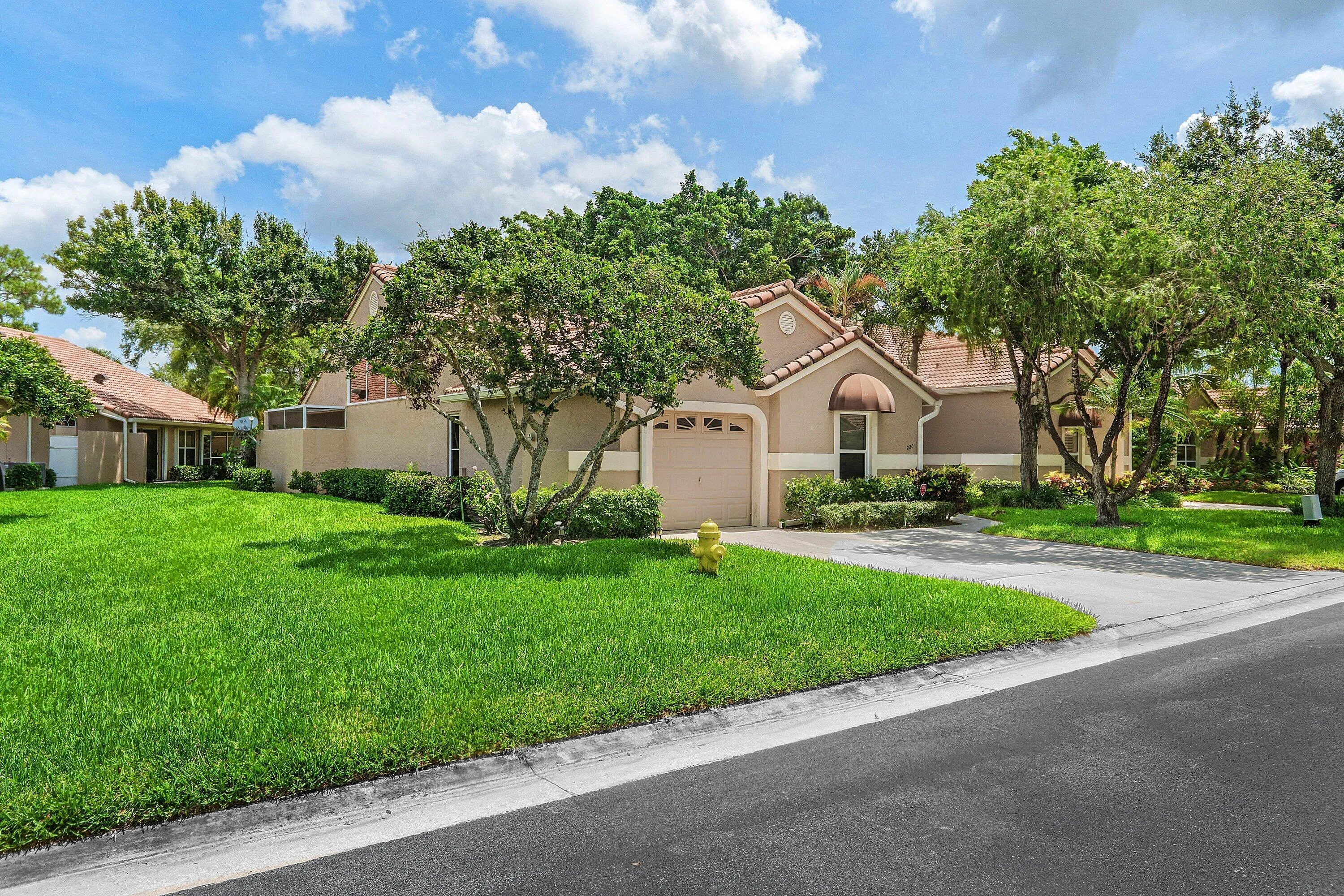 002-2201HeatherRunTerrace-PalmBeachGarde