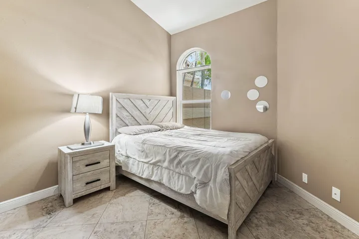 012-2201HeatherRunTerrace-PalmBeachGarde