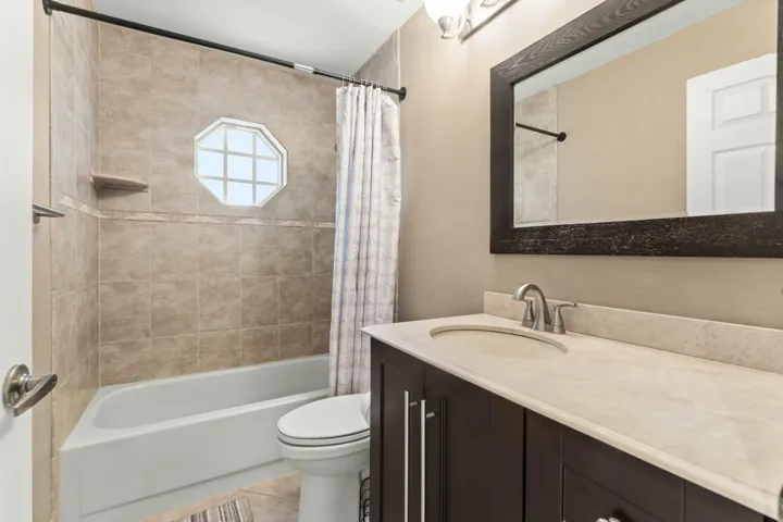 013-2201HeatherRunTerrace-PalmBeachGarde