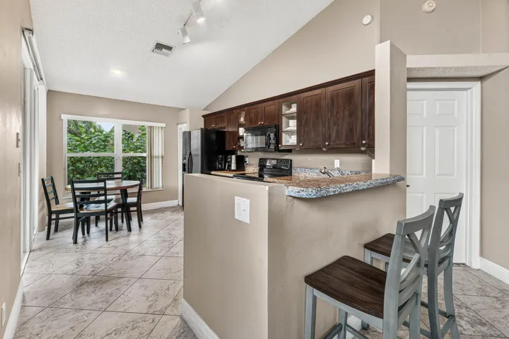 007-2201HeatherRunTerrace-PalmBeachGarde