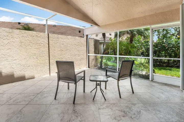 020-2201HeatherRunTerrace-PalmBeachGarde
