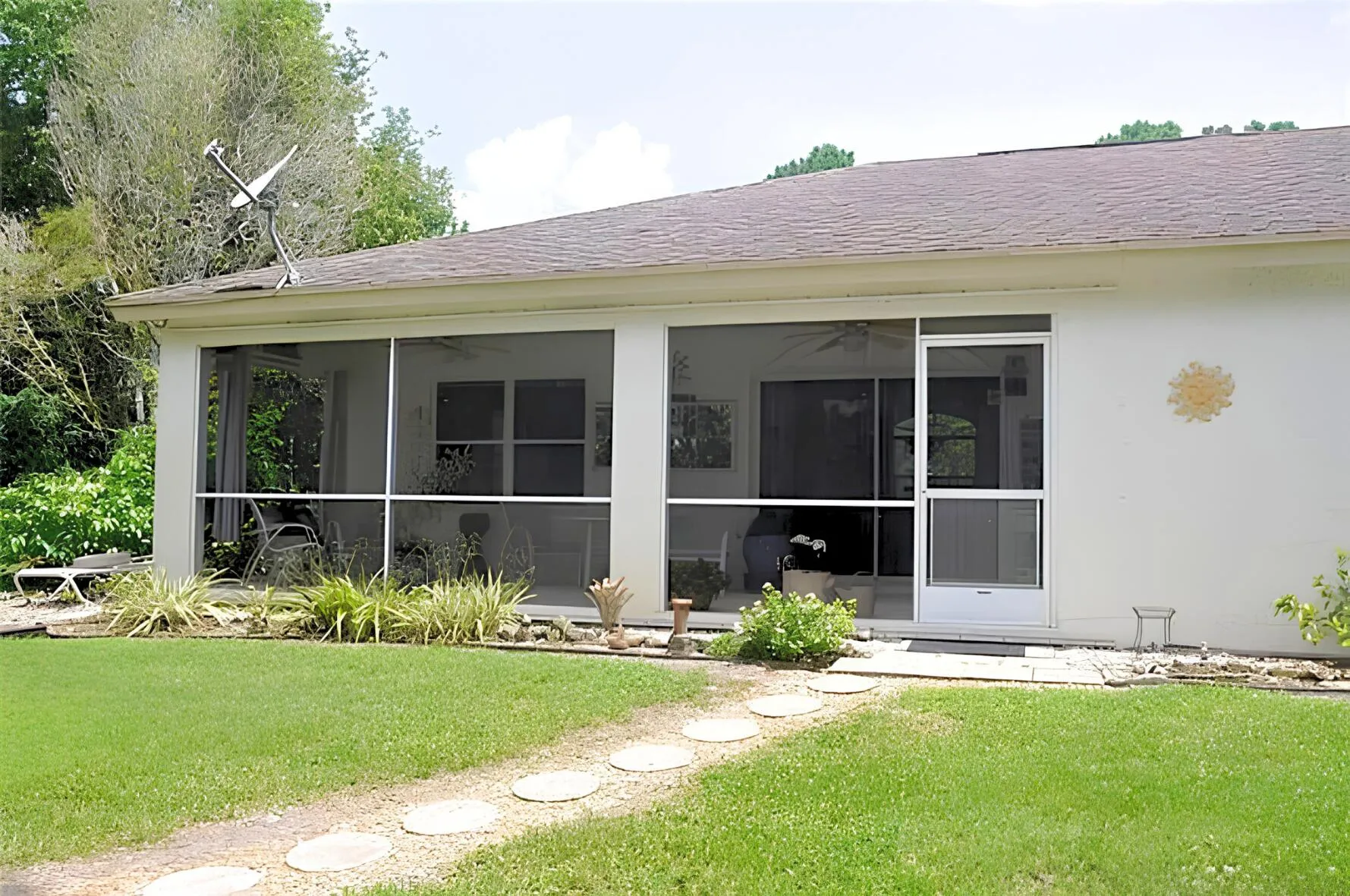 13210 Temple Blvd (2)