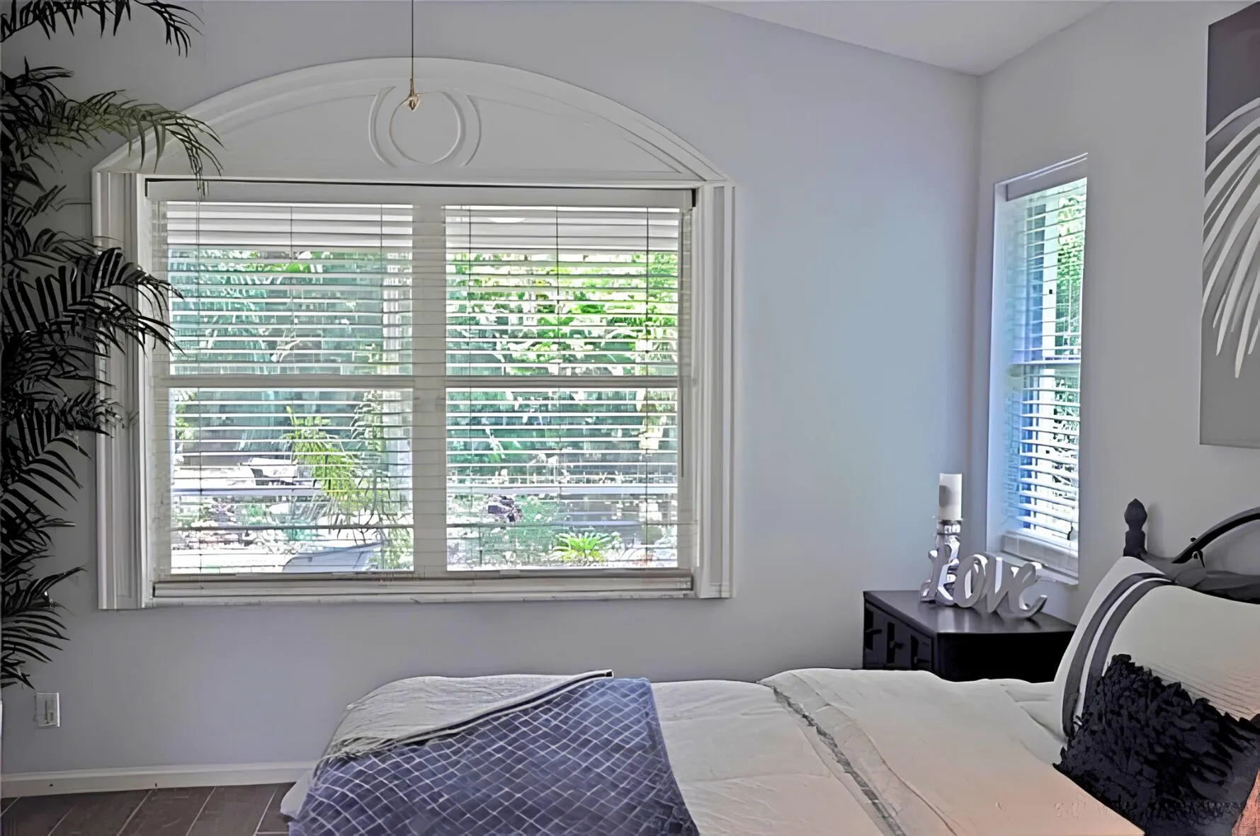 13210 Temple Blvd (18)