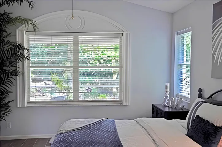 13210 Temple Blvd (18)