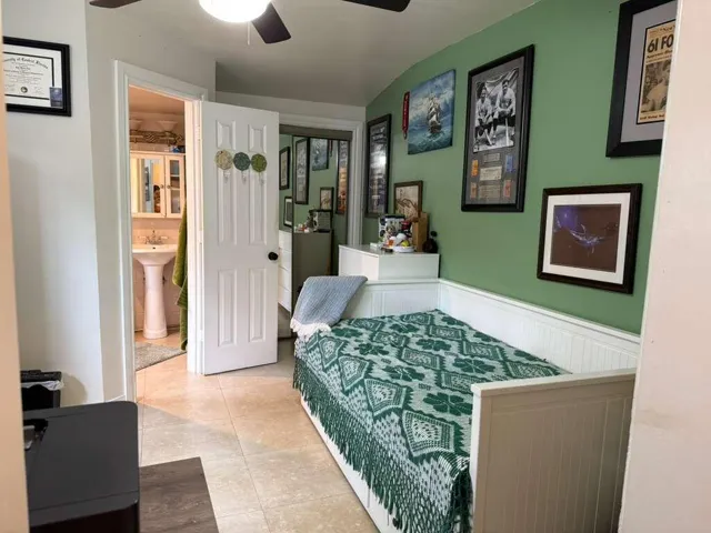 Bed3
